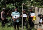 Satgas-Ops-Damai-Cartenz-Secara-Profesional-Gelar-Rekonstruksi-Keterlibatan-Nikson-Matuan-Saat-Penembakan-Anggota-Brimob