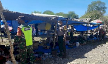 Sinegritas-TNI---Polri-Berikan-Edukasi-Masyarakat-Cegah-Penyebaran-Covid-19