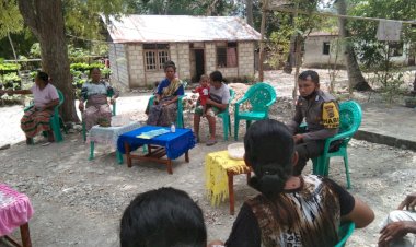 Bhabinkamtibmas-Kelurahan-Kefa-Utara,-sambang-warga-binaanya