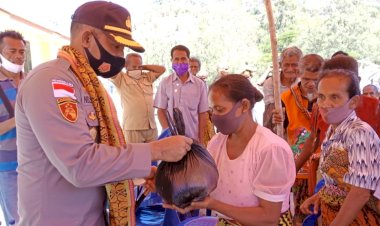 Kapolres-kembali-Lakukan-Pendistribusian-Sembako-kepada-Masyarakat