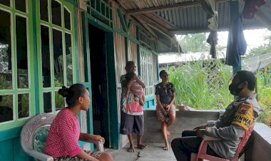 Bhabinkamtibmas--Desa-Nimasi-Mengajak-Warga-memerangi-Covid-19-dengan--cara-Taat-Protokol-Kesehatan