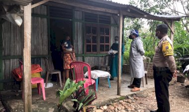 Warga-Kelurahan-Sasi-Pelaku-Perjalanan-Dari-Timor-Leste-didatangi-Bhabinkamtibmas-dan-Tim-Gugus-Tugas-Covid-19-Kabupaten-TTU