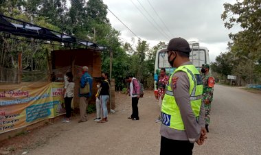 Polsek-Biboki-Selatan-Periksa-PPDP-dari-Atambua-dan-Malaka-yang-Masuk-ke-TTU