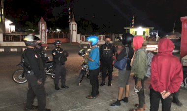 Gunakan-Pengeras-Suara,-Polres-TTU-Sosialisasi-Instruksi-Bupati-TTU-di-Malam-Hari