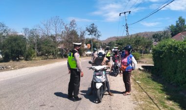 Operasi-Patuh-Ranakah-Hari-ke-5,-Lantas-Polres-TTU-Imbau-Pengemudi-Dilarang-Mabuk-Saat-Berkendara