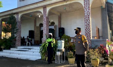 Kapolres-TTU-Pantau-Penerapan-Prokes-di-Lingkungan-Gereja