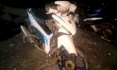 Lakalantas-di-Tikungan-Tokbesi,-Honda-Revo-Tabrak-Honda-CBR