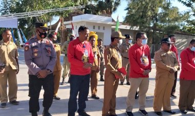 Kapolsek-Insana-Utara-Hadiri-Hari-Anak-Nasional-di-PLBN-Wini