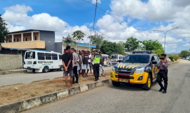 Polres-TTU-Amankan-Aksi-Mogok-Sopir-Bemo