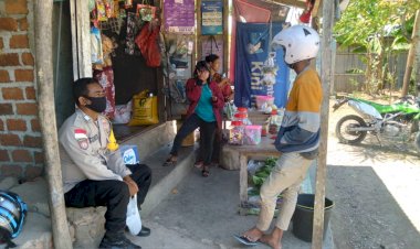 Bhabinkamtibmas-Oelami-Imbau-Warga-Waspada-Pencurian-Ternak