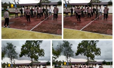 PAM-Malam-Pergantian-Tahun,-Polsek-Biboki-Utara-Gelar-Apel-Gabungan-Bersama-TNI