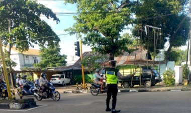 Sat-Lantas-Polres-TTU-Rutin-Gelar-Strong-Poin-Siang