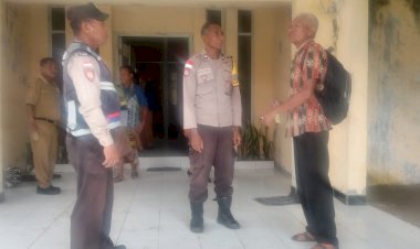 Bhabinkamtibmas-Kuaken-dan-Manikin-Pantau-Kegiatan-Musrenbang-Tingkat-Kecamatan-Noemuti-Timur