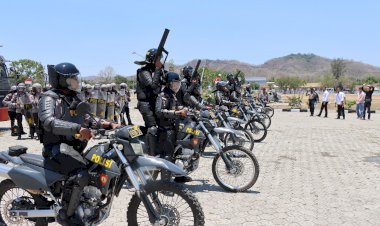 Suksesnya-Pelatihan-Sispamkota-dalam-Persiapan-Pemilu-2024-di-Polres-TTU