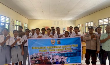 Polres-TTU-Gelar-Sosialisasi-Pro-Aktif-Rekrutmen-Anggota-Polri-di-Sejumlah-SMA