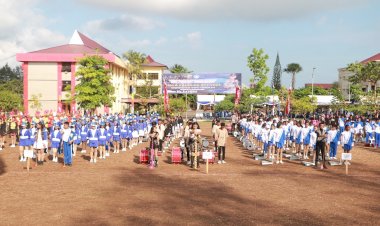 Lomba-Drumband-Piala-Kapolda-Nusa-Tenggara-Timur-:-Memupuk-Semangat-Kebangsaan-dan-Kerjasama.-