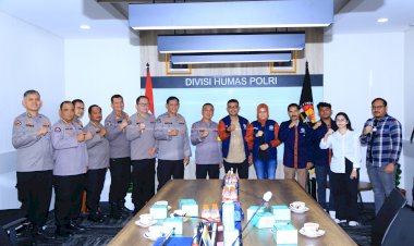 Divisi-Humas-dan-IWO-Perkuat-Komitmen-Wujudkan-Pemilu-Damai