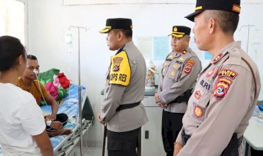 Kapolres-TTU-Jenguk-Anggota-yang-Masuk-Rumah-Sakit