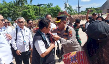 Kapolres-TTU-Sambut-Kepala-BNN-RI-di-PLBN-Napan