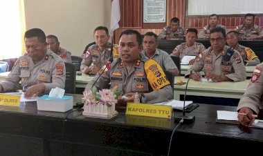 Polda-NTT-Gelar-Anev-Bulanan:-Polres-TTU-Paparkan-Rencana-Pengamanan-Pilkada-Serentak-di-Wilayah-Rawan
