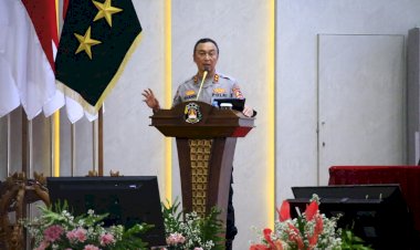 Kadiv-Humas:-Taruna-Akpol-Harus-Jadi-Agen-Cooling-System-Sebagai-Pengemban- Fungsi-Kehumasan