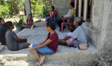 Cegah-Gangguan-Kamtibmas,-Bhabinkamtibmas-Kelurahan-Tubuhue-Ingatkan-Warga-Bahaya-Miras-dan-Bijak-Bermedsos
