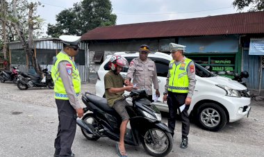 Operasi-Patuh-Turangga-2026,-Polres-TTU-Intensifkan-Penertiban-Lalu-Lintas-di-Jalan-El-Tari-Kefamenanu