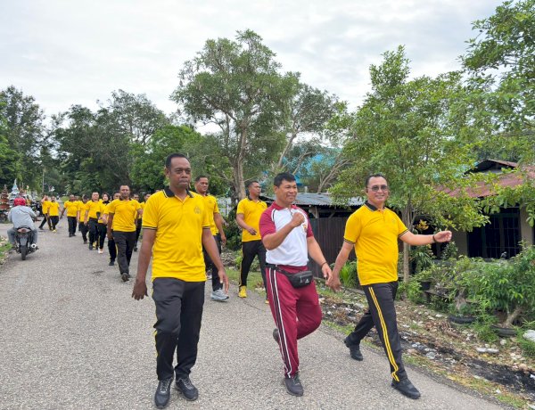 Optimalkan Pelayanan Publik, Polres TTU Intensifkan Pembinaan Jasmani Lewat Jalan Sehat