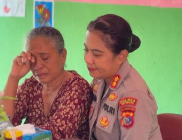 Menyeka Air Mata Perpisahan: Mengantar Ibu Maria Lottu Nana Menuju Gerbang Purna Bakti dengan Doa dan Cinta