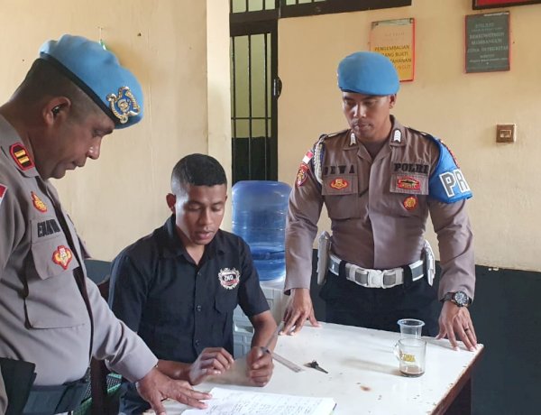 Pertegas-Integritas,-Kasi-Propam-Polres-TTU-Pimpin-Langsung-Sidak-Kesiapan-Personil-di-Lapangan