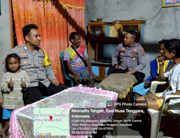 Menyapa Lewat Humanisme, Hangatnya Dialog Malam Personil Pospol Miomaffo Tengah Bersama Warga Bijaepasu