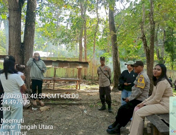 Piket Pamapta Polsek Noemuti Melaksanakan Patroli Dialogis, Guna Monitoring Kamtibmas Di Tempat Wisata Oeluan.