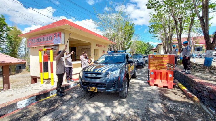 Peduli Warga Terdampak Covid-19, Polres TTU Salurkan 12 Ton Beras