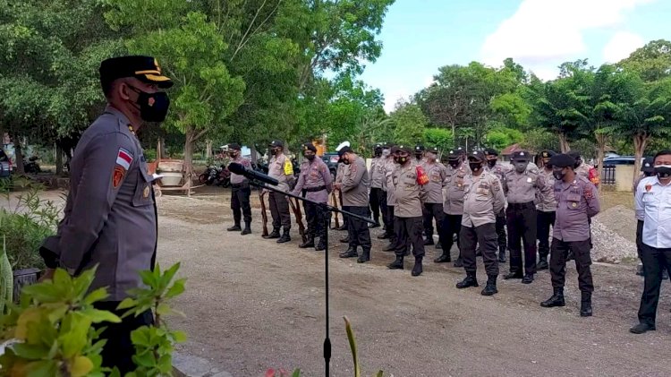 Pimpin Apel di Polsek Noemuti, Kapolres Sampaikan Direktif Kapolda NTT