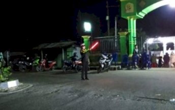 Polres TTU Kawal Ketat Ibadah Sholat Tarawih, Kapolres Minta Perketat Prokes