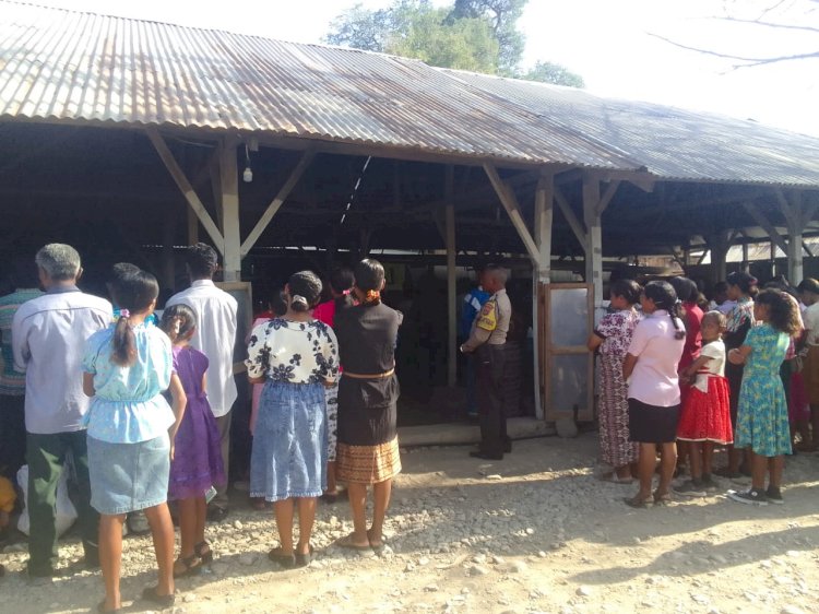 Pam di Lingkungan Gereja, Bhabinkamtibmas Nonotbatan Imbau Umat Jaga Kemananan dan Ketertiban