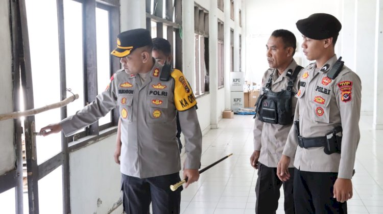 Jelang Rapat Pleno Tingkat Kabupaten, Kapolres TTU Cek Situasi dan Kondisi Gudang Logistik