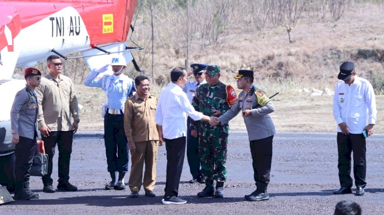 Kapolres TTU, Dandim 1618 TTU, dan PLT Bupati TTU Terima Kunjungan Presiden Jokowi di Napan