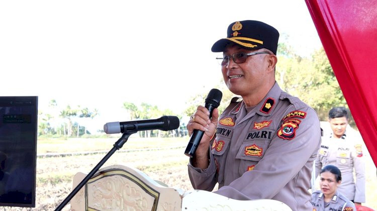 Polri Dukung Swasembada Pangan Nasional, Penanaman Jagung Serentak Kuartal III di Desa Hauteas Barat TTU