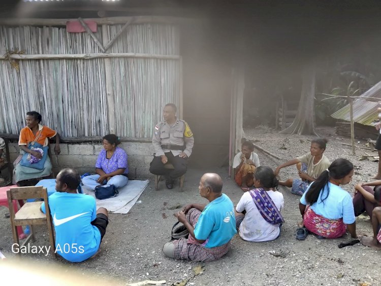 Melalui Pendekatan Humanis, Bhabinkamtibmas Tubuhue Edukasi Warga Soal Bahaya Miras dan Penertiban Ternak Sapi