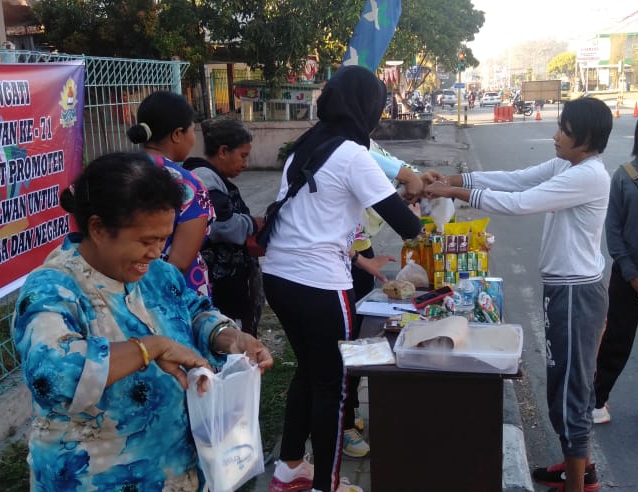 PERINGATI HUT POLWAN KE 71, POLWAN POLRES TTU GELAR BAZAR MURAH