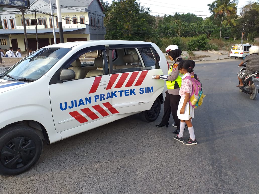 Tanamkan Sikap Kasadaran Berlalu Lintas Sejak Dini, Satlantas Polres TTU Jalankan Program Politik